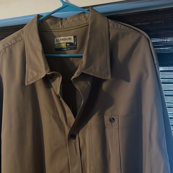 Magellan Outdoors Men’s Button Up - Picture 3 of 3